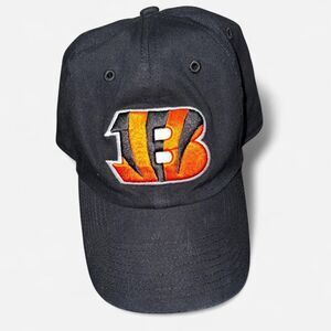 NFL Cincinnati Bengals Black Adjustable Hat with Embroidered B Logo